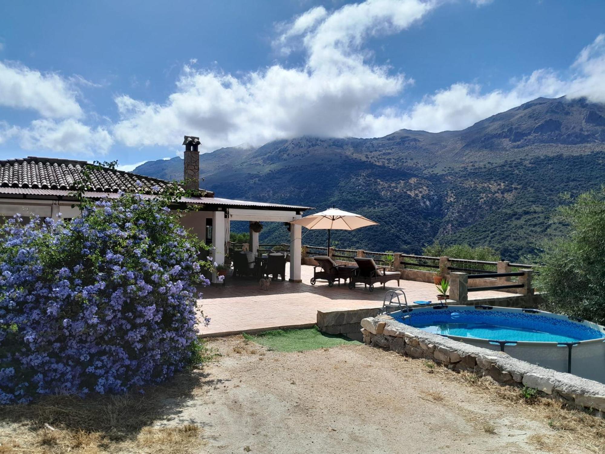 Chalet El Higueron *